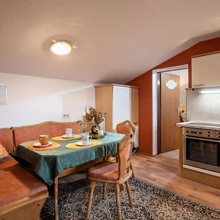 Dobner Schloessl * Angath